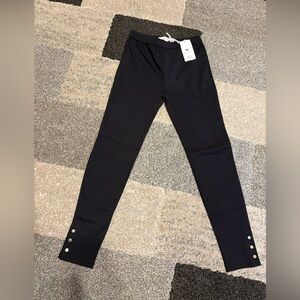 Hope and Henry black Leggings with Button Detail